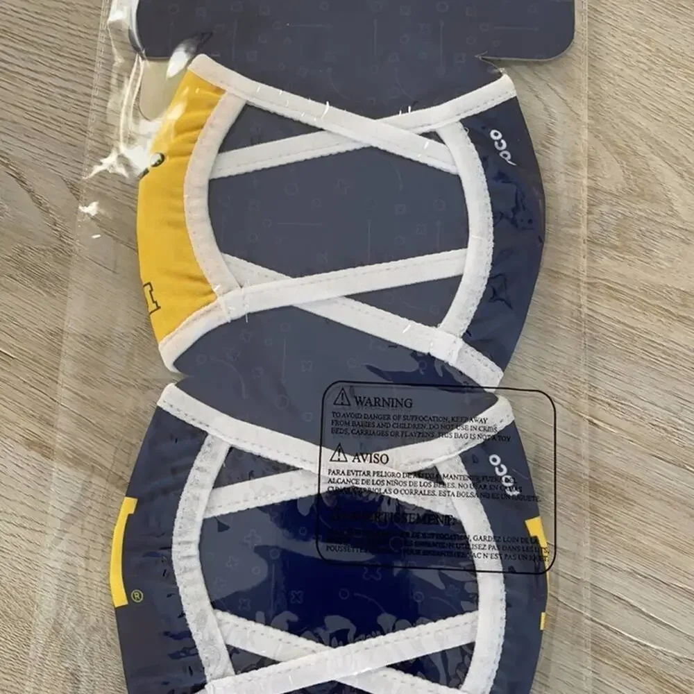 MICHIGAN WOLVERINES Adult 3-Pack Face Mask Set